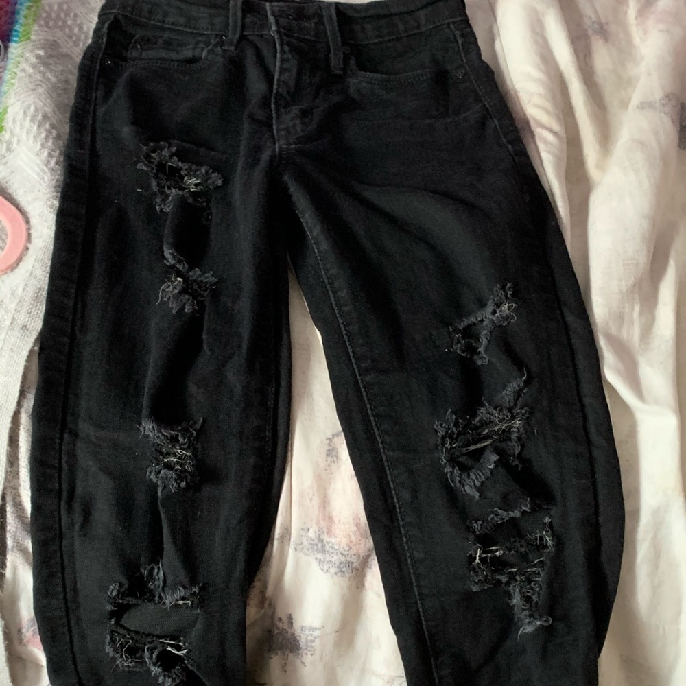 Ripped jeans